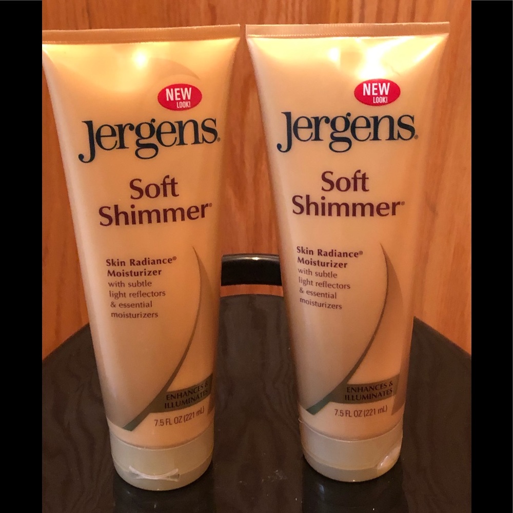 Jergen’s Soft Shimmer Body Lotion (Discontinued)